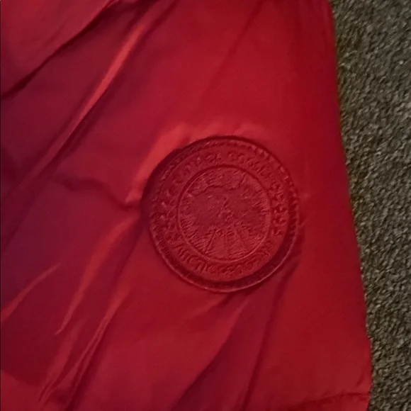 Canada Goose Red Puffer Reversible Jacket - Picture 3 of 6